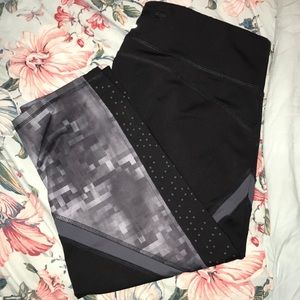 C9 Black and Gray Workout Capri